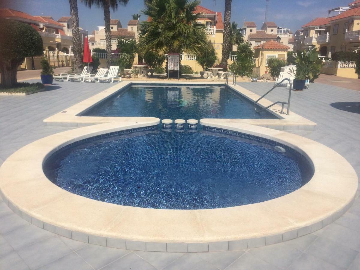 Torrevieja, La Torreta Ground Floor With Large Private Patio Garden